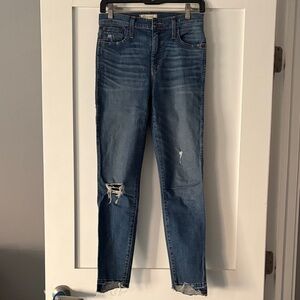 High rise 10” Blue Distressed skinny Jeans